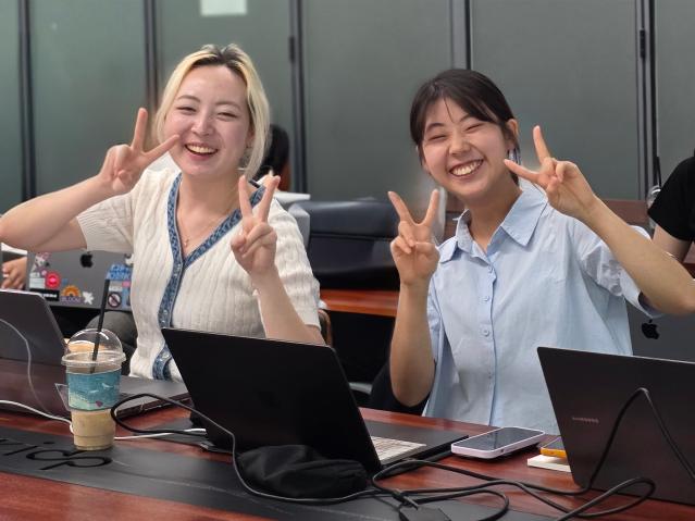 (수업 최종 발표회 참관기) 머리를 맡긴다는 불안, 미용실 경험을 다시 읽은 디자인 리서치 이화여대 임규리, 박지수