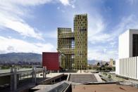 랑세스 “컬러 콘크리트 건축물 차가운 도시 건축물 이미지 개선에 기여”