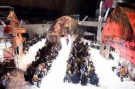 라프 시몬스, 캘빈클라인 205W39NYC에서 2018년 가을 컬렉션 공개