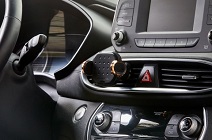 나인브릿지, 무선충전·하이브리드 모션센싱 탑재된 차량용 휴대폰 거치대 ‘대쉬크랩 핏’ 출시