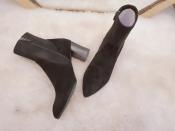 라비채 수제화, 겨울 상품 할인 행사 및 신제품 출시 계획 발표