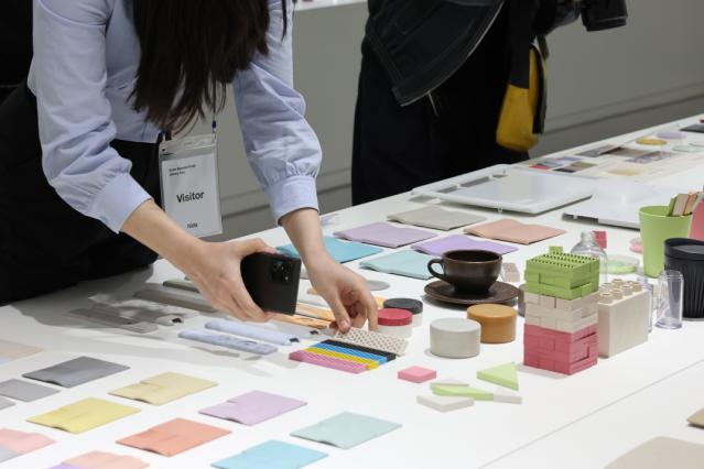 hida의 두 번째 CMF 디자인 라이브러리 오픈데이에 여러분을 초대합니다.