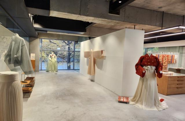 우리의 전통 옷, 한복을 알아가는 시간이었어요!