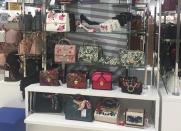 지속적인 성장세를 보이는 UAE 가방 시장