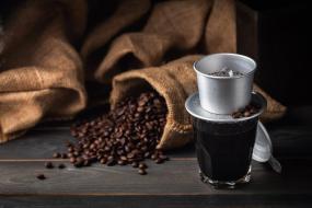 스타벅스, 중국에 매장 600개 더 늘린다