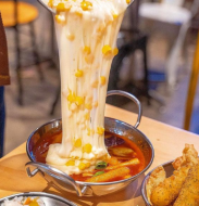 호주를 사로잡은 한국 떡볶이 프랜차이즈의 성공 비결은?