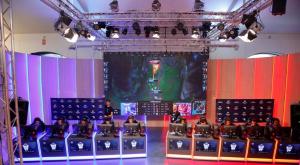 스페인 e스포츠구단 대표와 만나다