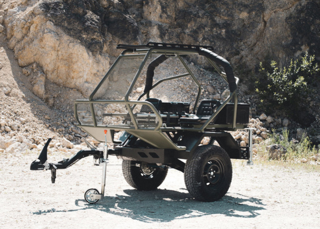 우크라이나 의료진을 위한 오프로드 구급차 트레일러를 제작한 산업디자이너 - 생명을 구하는 전차 표트르 틀루슈치(Piotr Tluszcz)