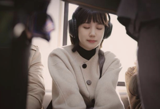 패션의 완성은 '헤드폰'?