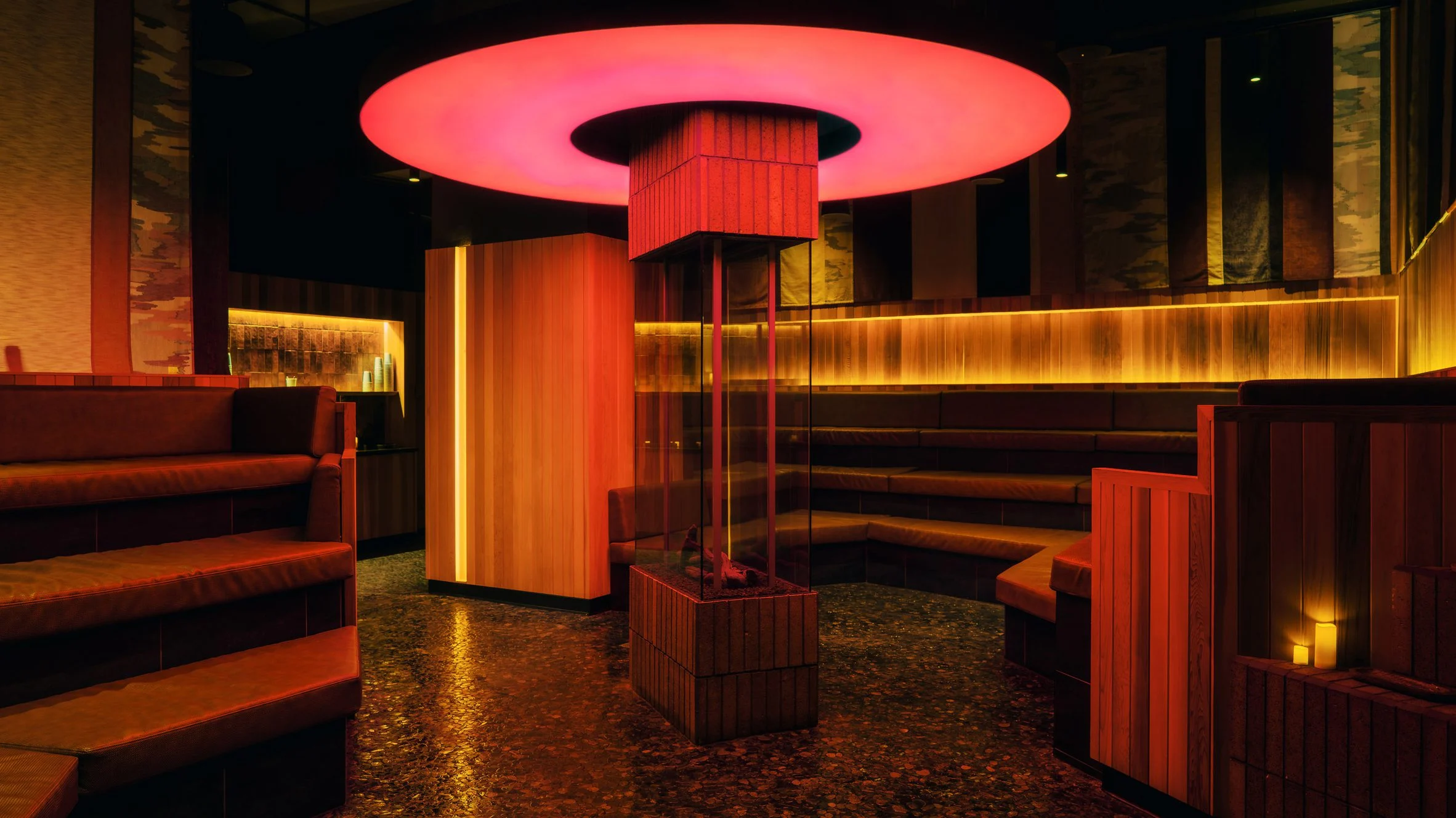 Futurestudio는 뉴욕 목욕탕을 몰입감 있고 안정감을 주는 공간으로 디자인하다