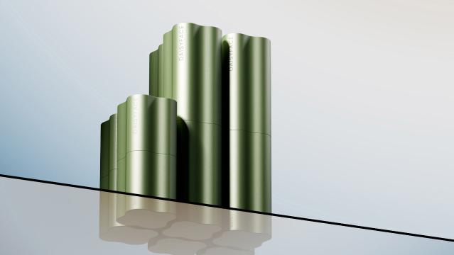 Blond, Daisyface를 위한 “아름답고 오래 지속되는” 리필용 스킨케어 패키지 제작