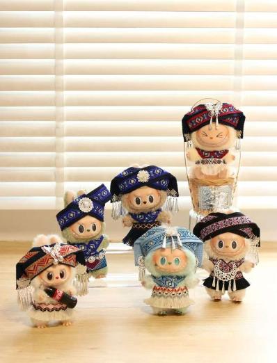 중국 ‘와이경제’ 열풍: 인형옷으로 보는 Z세대의 정서적 소비