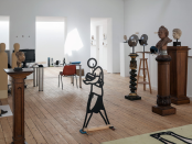 라인맨 아티스트의 런던 스튜디오: Julian Opie