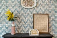 3세기를 건너온 도미노 벽지, 앙뚜아네트 푸아송 (Antoinette Poisson)