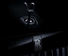 45Kg의 페인트와 롤스로이스: Ghost Black Badge