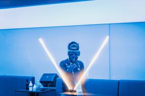 슬러시(SLUSH) 스타트업 기업의 신제품 출시 무대