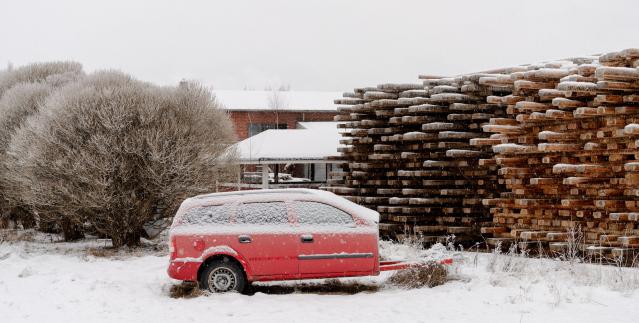 잔인하게 핀란드스러운 가구 브랜드 바아르니 Vaarnii
