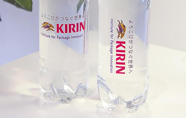 [패키지 이노베이션] - 기린홀딩스, 페트병에 라벨 필요없는 다이렉트 인쇄기술 개발