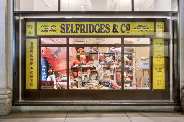 영국 유머를 컨셉으로 창조한 리테일 경험 디자인 The Joke shop by Selfridges London