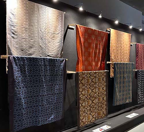 태국 이싼 지역의 텍스타일 디자인 전시 'Mudmee Decode : The Aesthetic Codes of Ikat'
