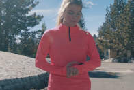 발열 패드가 부착된 아웃도어 웨어