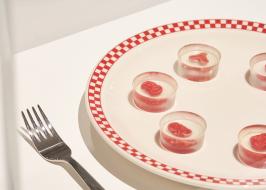 동물 배양육의 윤리적 문제 제기하는 인간세포 배양육, 우로보로스 스테이크