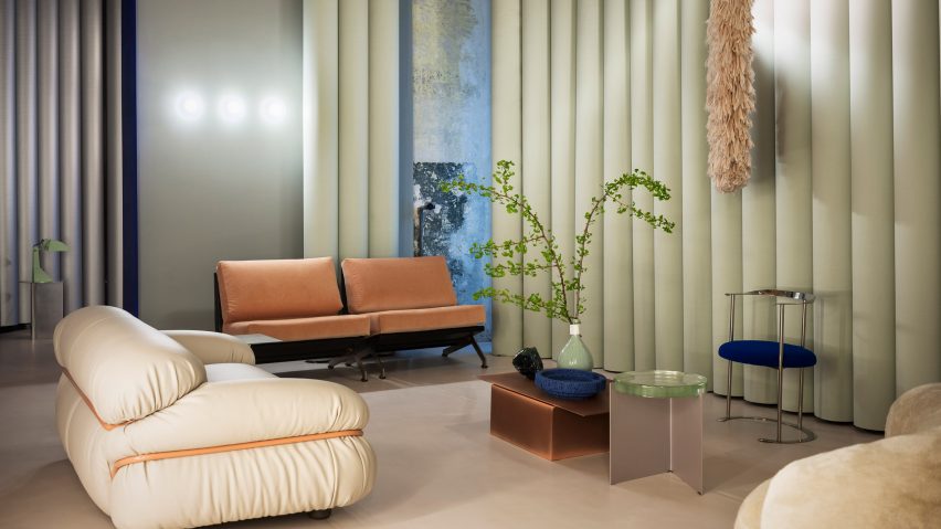 1970년대 스타일이 돌아온다: 2018 클리핑스 트렌드 리포트