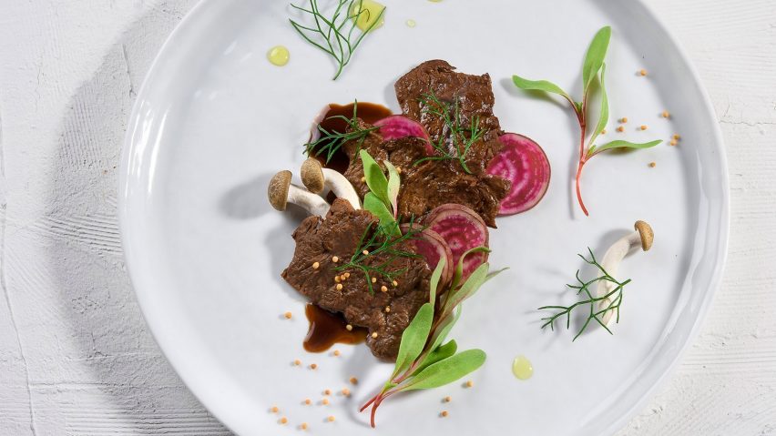 세계 최초, 실험실서 기른 스테이크