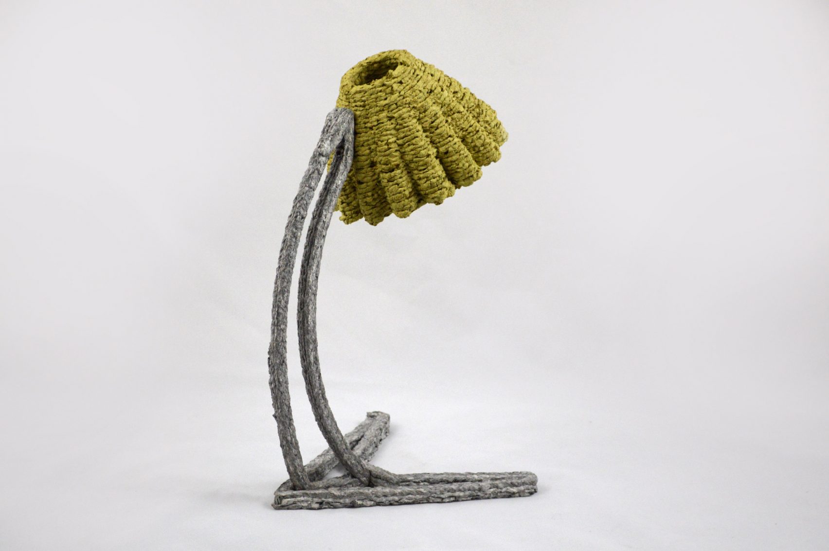 플라스틱대신 재활용 종이를 원료로 하는 3D 프린터