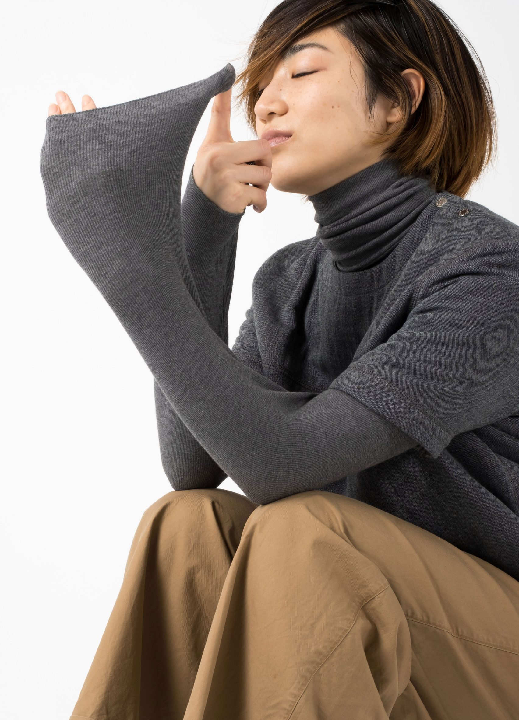 활성탄을 이용한 “자가정화” 의류