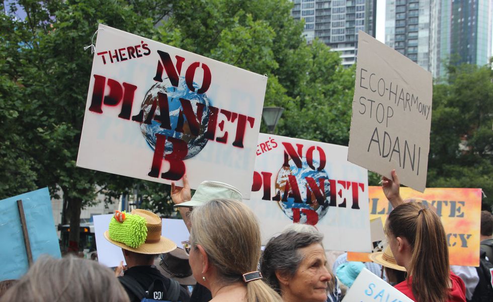 The good, the bad and the urgent: actions for sustainable architecture