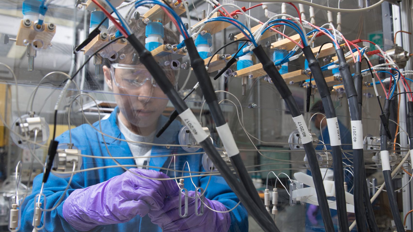 IBM 리서치, 리튬이온 배터리 대신할 지속가능한 제품 개발 중