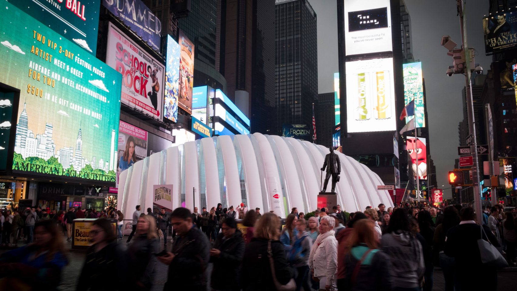 NYCxDesign과 NeoCon도 10월로 연기 예정