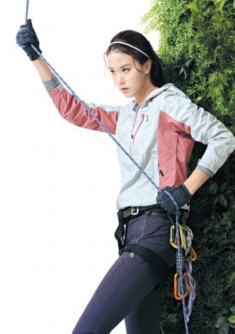 아웃도어 레드페이스, 봄 꽃샘추위 막는 ‘콘트라 액티브 퓨리 재킷’ 출시