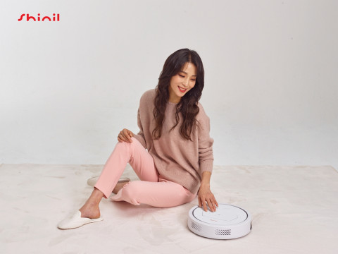 신일, 진공 청소·물걸레 청소 동시에 가능한 스마트 물걸레 로봇청소기 ‘제로봇’ 출시