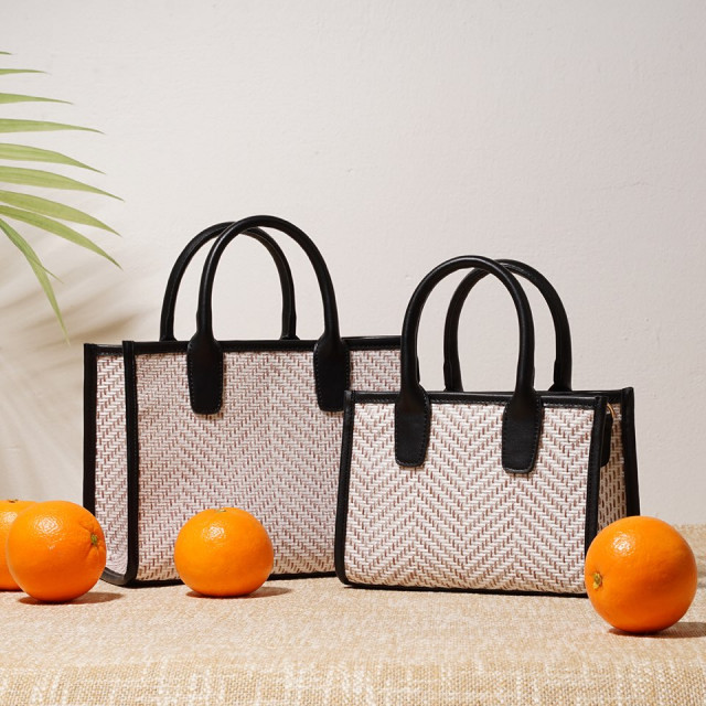 발로, 바캉스룩 완성 위한 S/S20 한정판 ‘뉴포트 토트백’ 출시