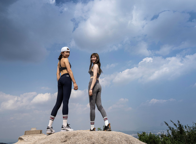 노스페이스 애슬리트팀, 찐등산러가 ‘산린이’에게 전하는 여름 산행 꿀팁