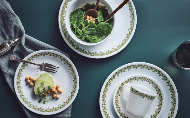 코렐, 다양한 패턴과 구성의 설 선물 세트 판매