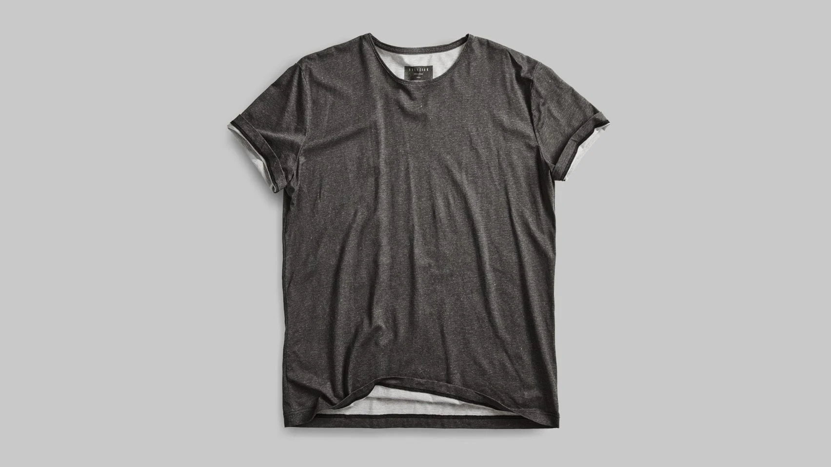 탄소저장 해조잉크로 스크린인쇄한 볼레백 티셔츠