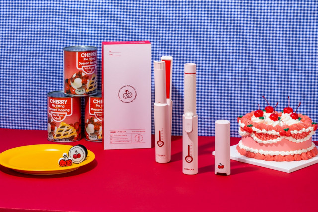 보다나와 키르시의 컬래버레이션 제품, ‘보다나X키르시 무선 미니 고데기 체리시 에디션’ 출시