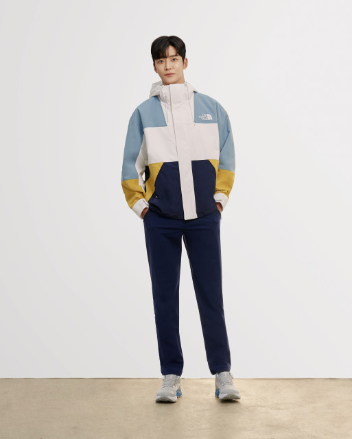 노스페이스, 투마일웨어로도 제격인 ‘하이킹 재킷 컬렉션’ 출시