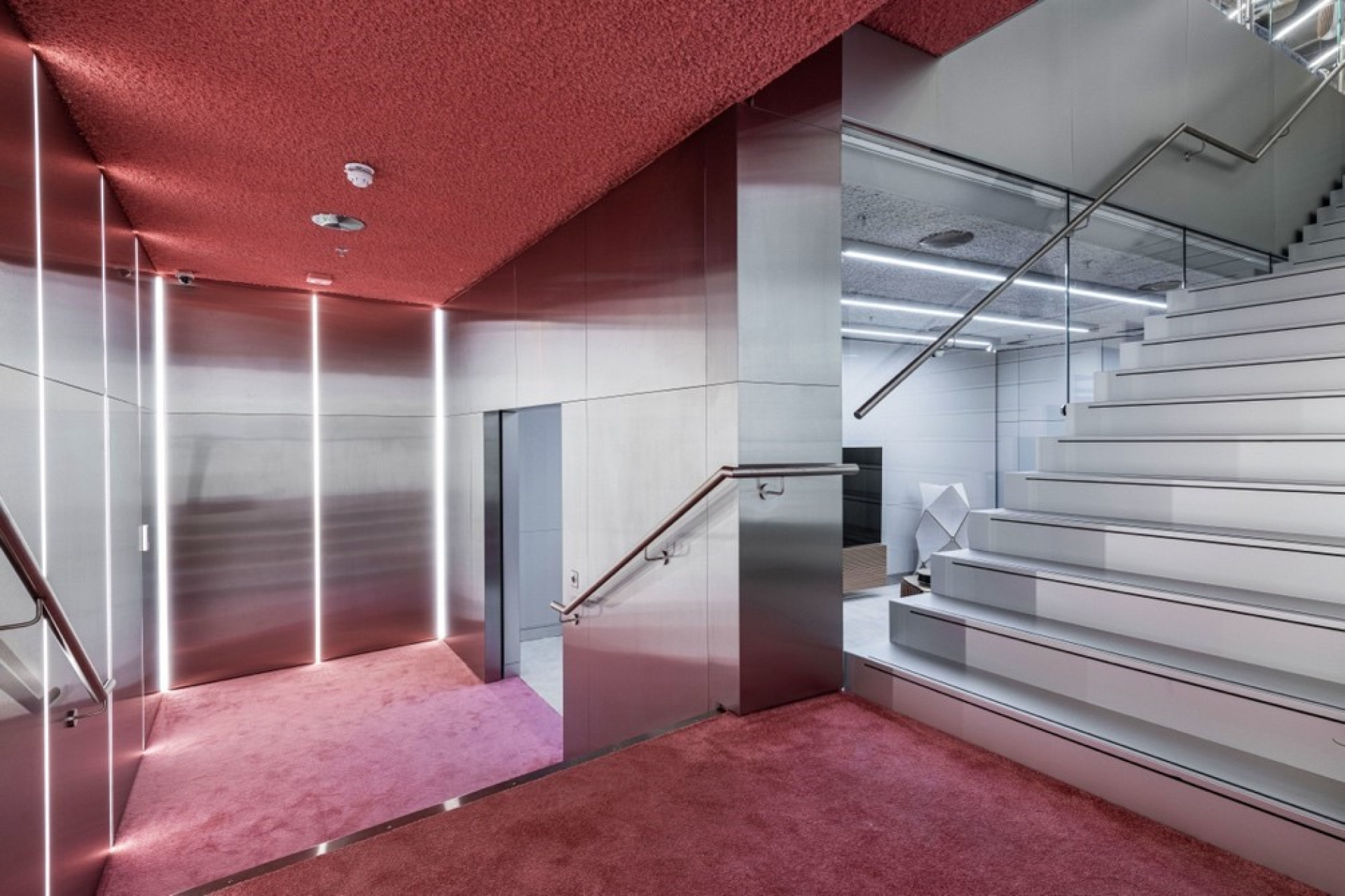 뱅앤올룹슨(Bang & Olufsen) 런던 플래스쉽 경험디자인